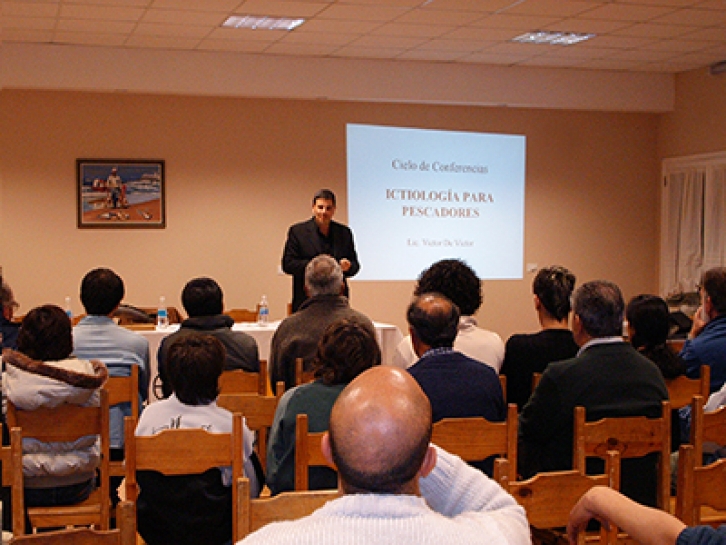 17/10/15: Charla abierta "Peces del Plata - Biología y Pesca"
